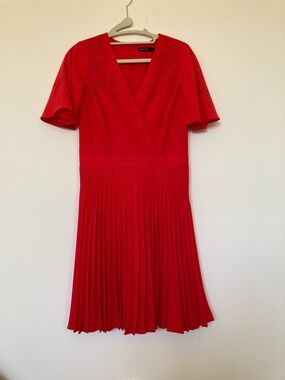 Karen Millen Red Pleated V-Neck Midi Dress